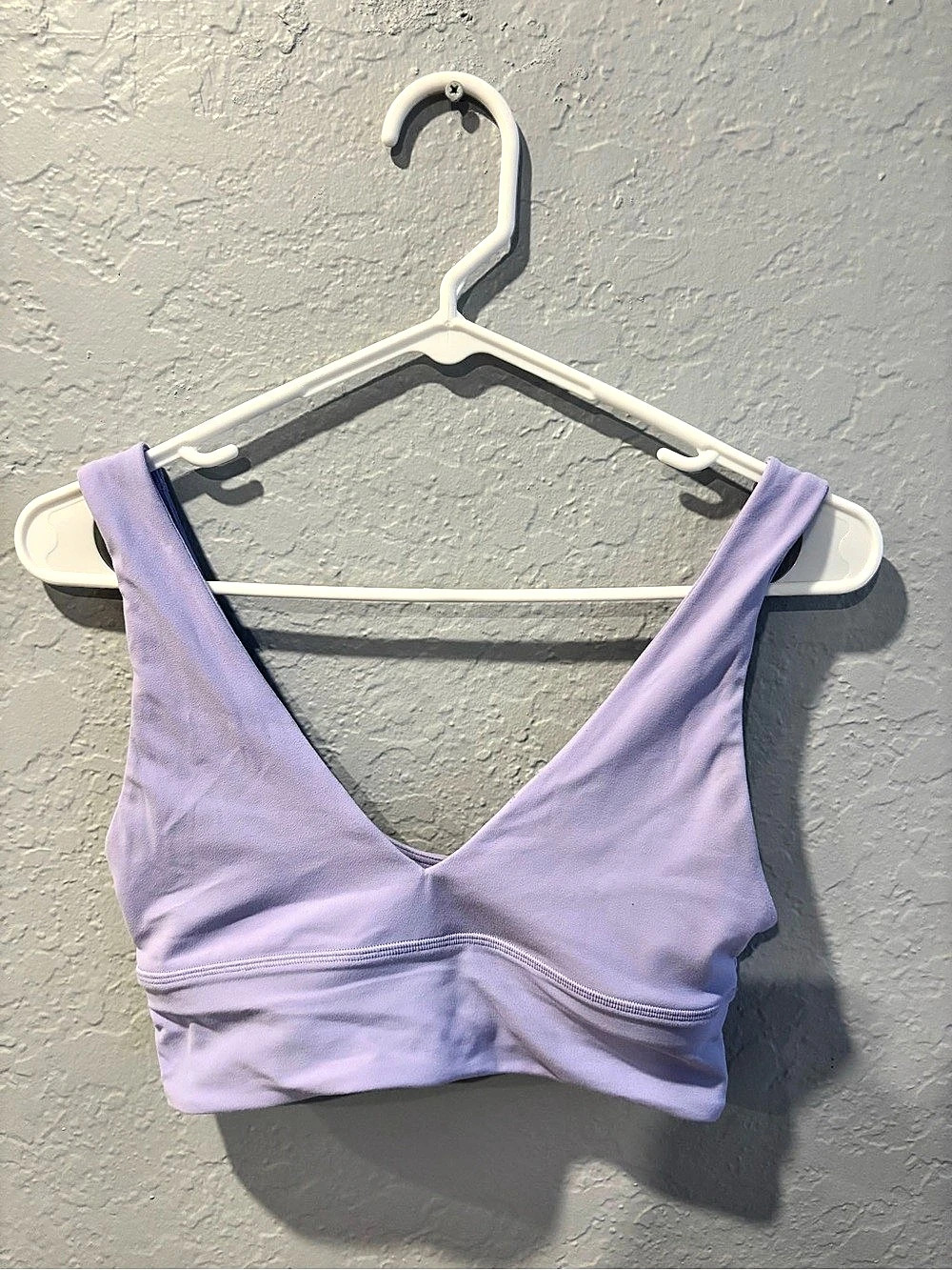 Lululemon Align V-Neck Bra *Light Support, A/B cup light purple Size 6